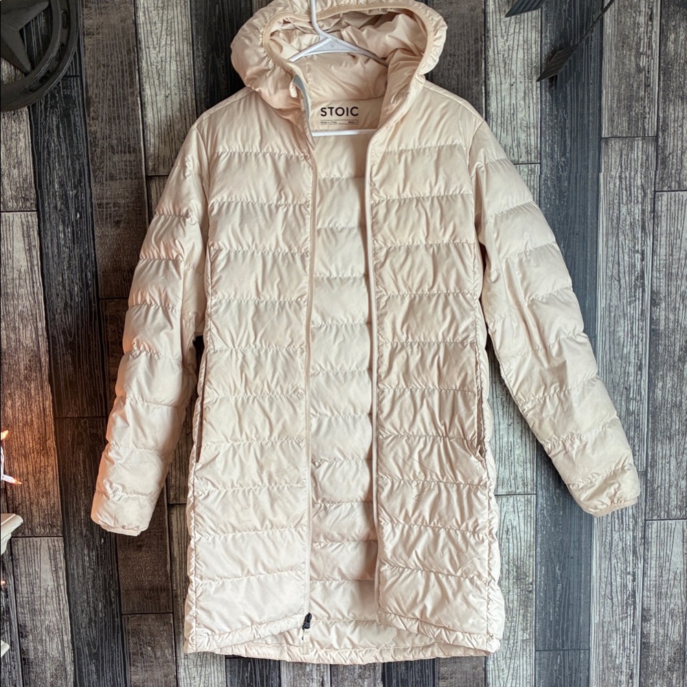 Stoic Women's Long Cream Puffer Jacket Small